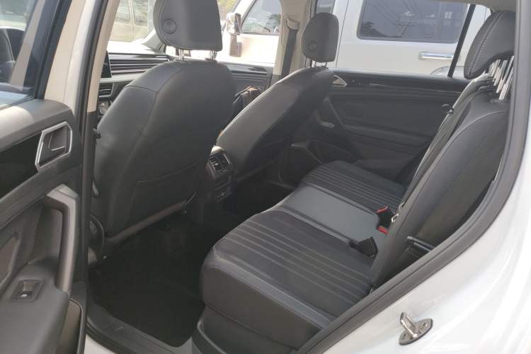 Used Volkswagen Tiguan L 2023 330TSI Automatic Two-Wheel Drive Comfort Edition
