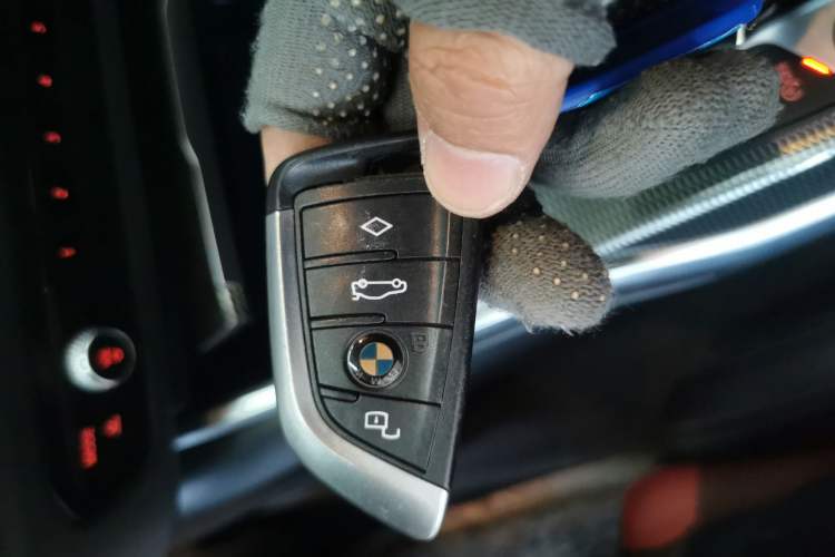 Used BMW 3 Series 2022 330i M Sport Night Edition
