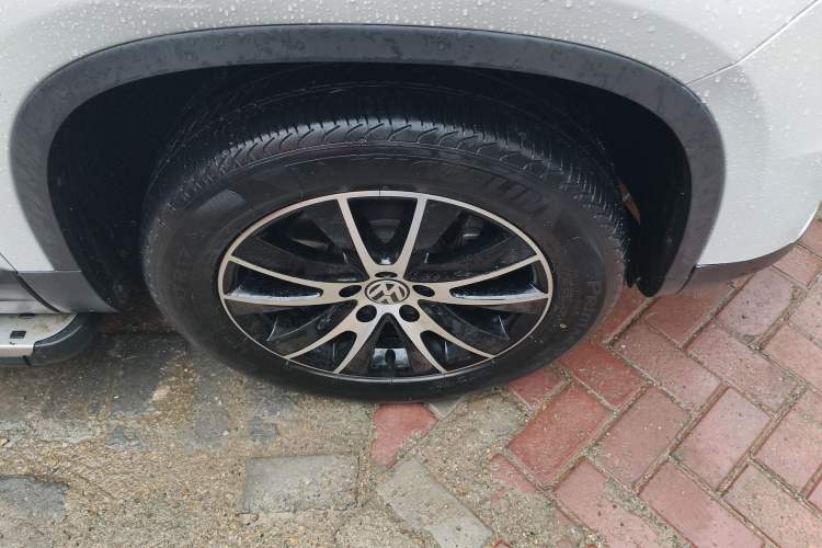 Used Volkswagen Tiguan 2016 300TSI Automatic All-Wheel Drive Luxury Edition
