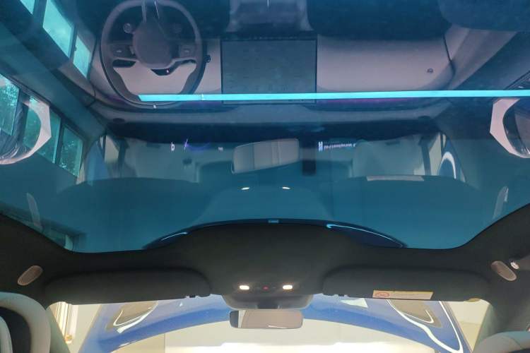 Used  YU7 2025 Ultra-Long Range High-Performance All-Wheel-Drive Max Edition