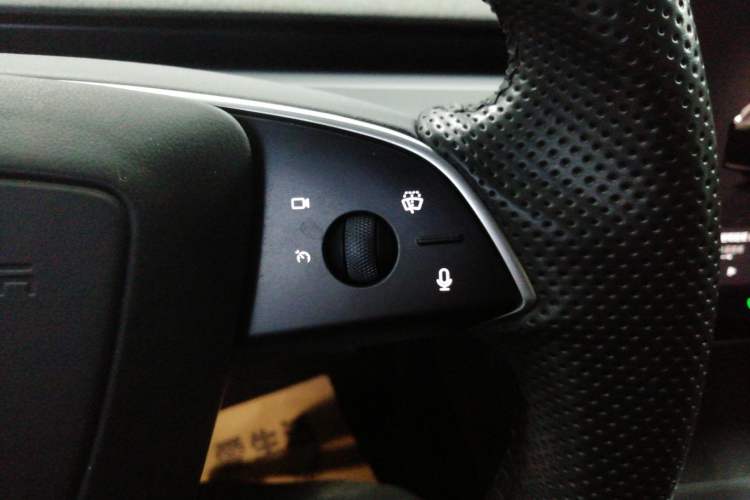 Used Tesla Model 3 2023 Long-Range All-Wheel-Drive Version
