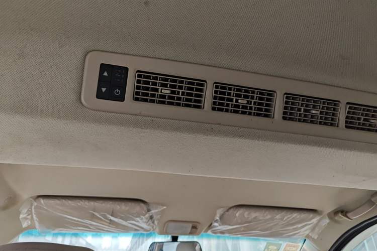 Used Wuling Hongguang 2014 1.5L S Standard Version
