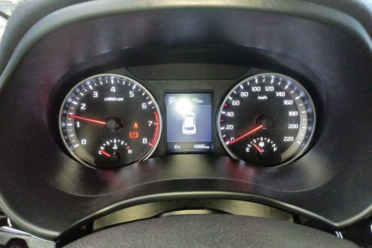 Used Kia kx1 Stonic 2021 1.4L CVT Sunroof Model