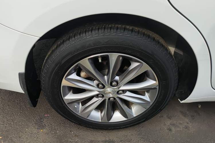 Used Chevrolet Monza 2022 320 Automatic Enjoyment Sunroof Version