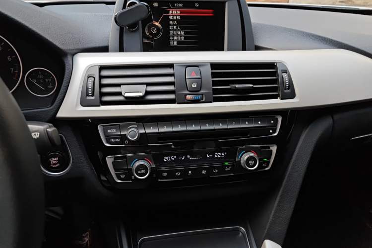 Used BMW 3 Series 2016 316Li Fashion Model