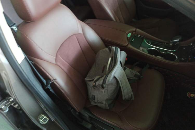 Used Buick Envision 2016 20T Two-Wheel-Drive Elite Model
