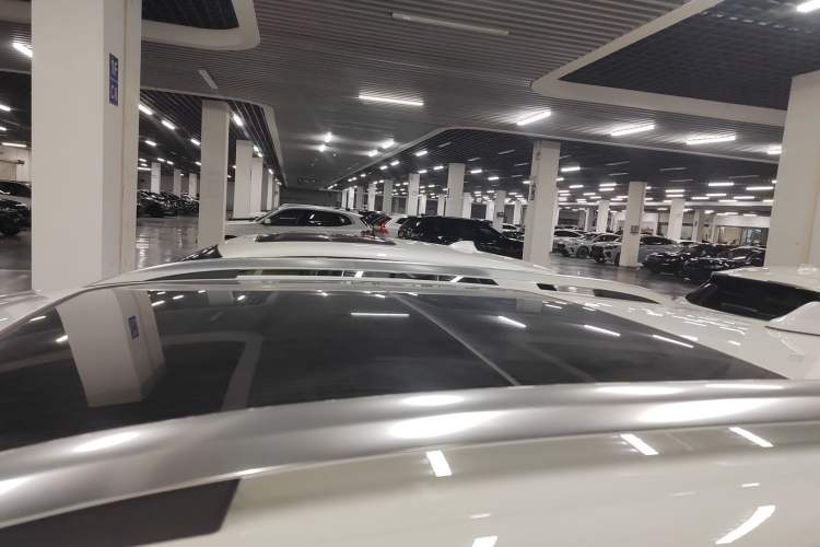 Used Volkswagen Tacqua 2021 280TSI DSG R-Line Smart Connectivity Version