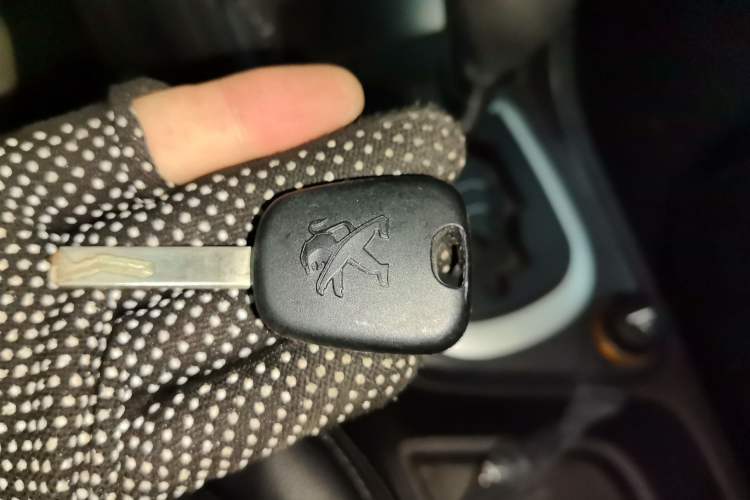 Used Peugeot 308 2014 Enjoy Edition Classic 1.6L Automatic Premium Model
