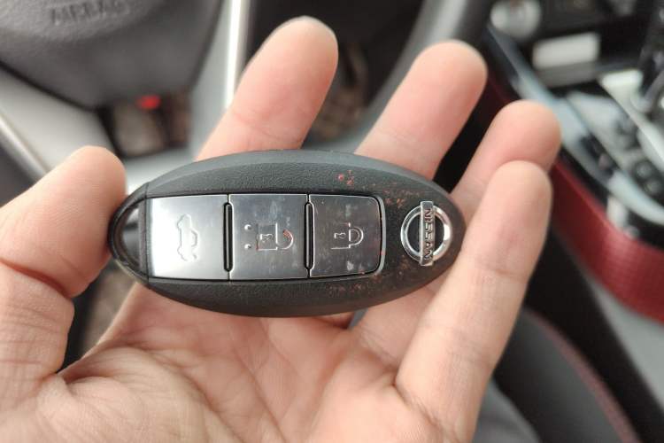 Used Nissan Lannia 2016 1.6L CVT Smart Cool Edition
