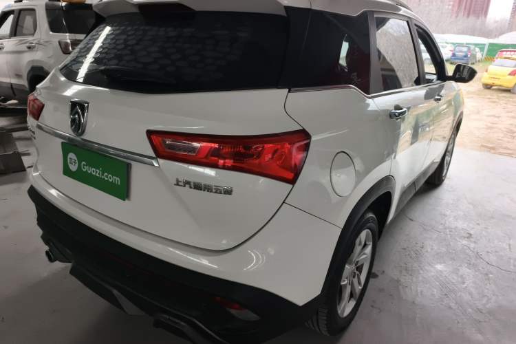 Used Baojun 530 2019 1.5T Manual Luxury 7-seater National V
