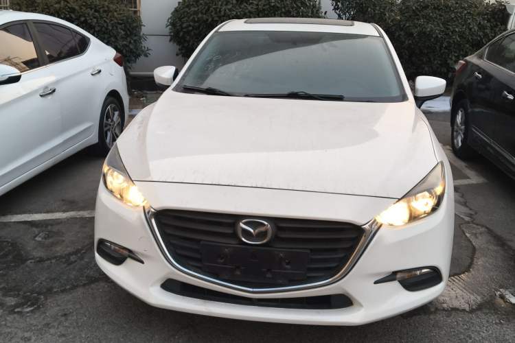 Used Mazda Mazda 3 Axela 2017 Sedan 1.5L Automatic Comfort Model Emission Standard China V