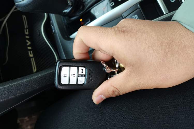 Used Honda Civic 2016 220TURBO CVT Luxury Edition