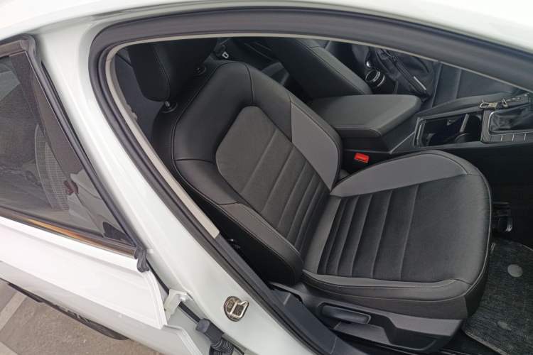 Used Volkswagen Sagitar 2020 200TSI DSG Comfort Version China VI Standard
