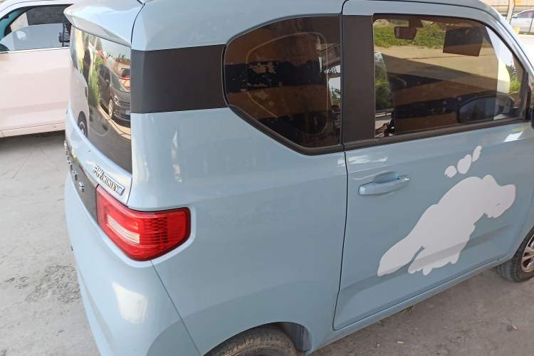 Used Wuling Hongguang MINIEV 2020 Freedom Version Lithium Iron Phosphate
