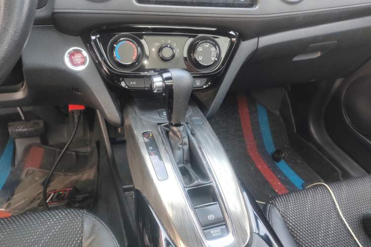 Used Honda XR-V 2017 1.8L EXi CVT Comfort Version
