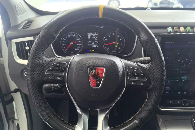 Used Roewe RX5 2019 20T Two-Wheel Drive Automatic Ali Smart Connectivity Platinum Edition
