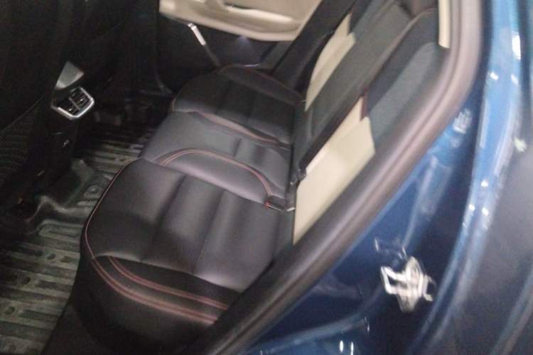 Used Lynk & Co 06 2020 1.5T YAO Halo
