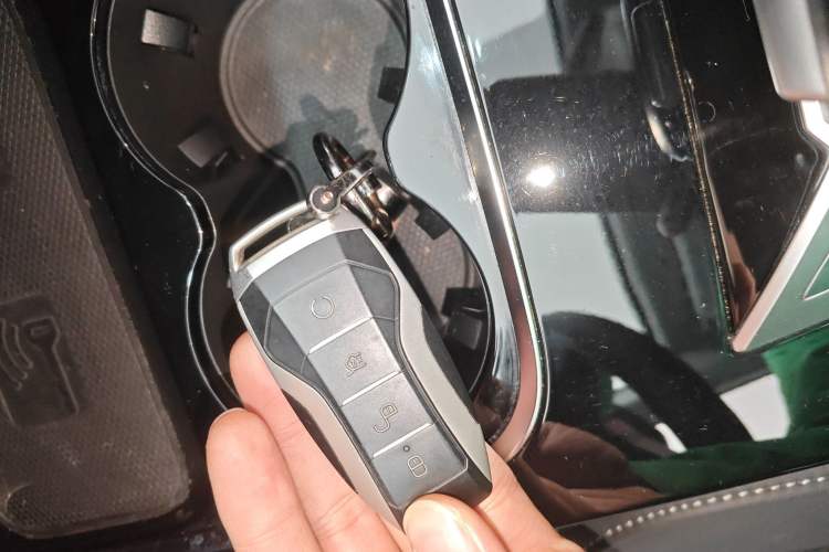 Used BYD Song Pro New Energy 2019 DM 1.5T Four-Wheel Drive Performance Edition Deluxe Model