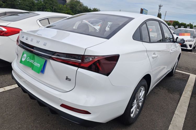 Used Roewe i5 2023 1.5L Manual Comfort Edition
