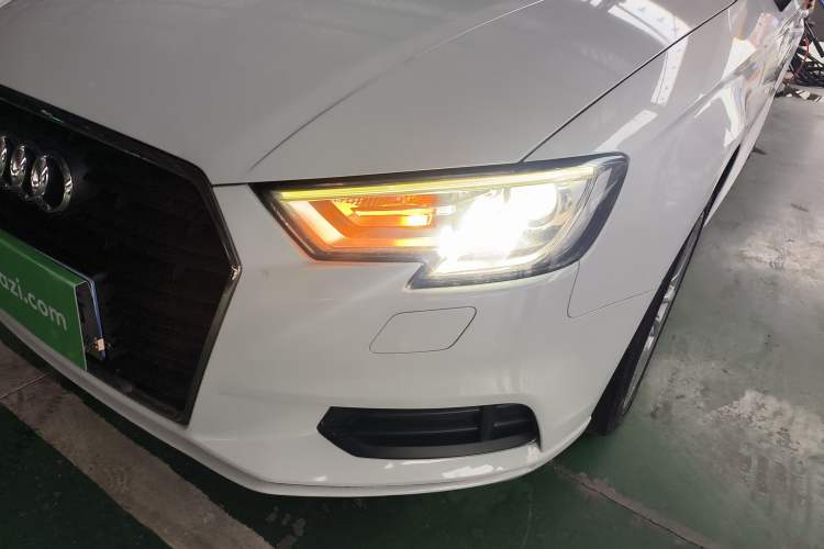 Used Audi A3 2017 Limousine 35 TFSI Ambition Edition