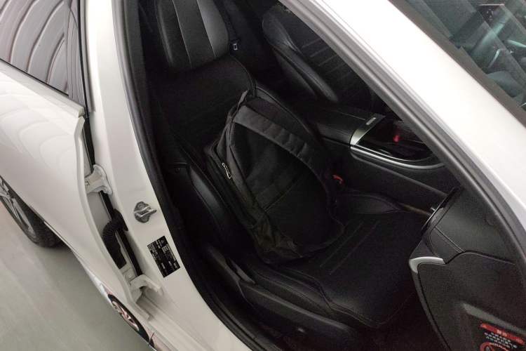 Used Mercedes-Benz C-Class 2022 Restyled C 200 L Sport Edition
