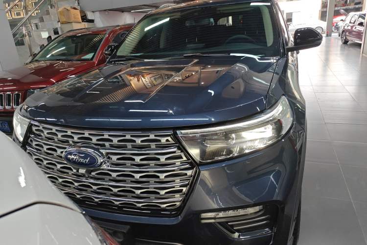 Used Ford Explorer 2020 EcoBoost 285 4x4 Titanium Edition 7-Seater

