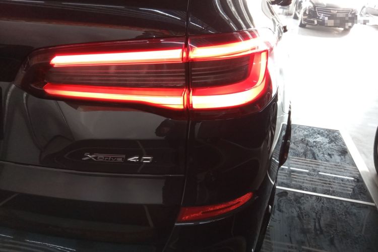 Used BMW X5 2022 Restyled xDrive 40Li M Sport Package