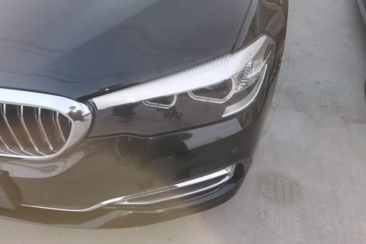 Used BMW 5 Series 2018 530Li Leading Edition Luxury Package