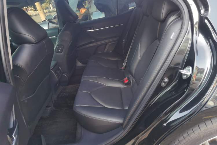 Used Toyota Camry 2019 Revised Version 2.5G Luxury Edition
