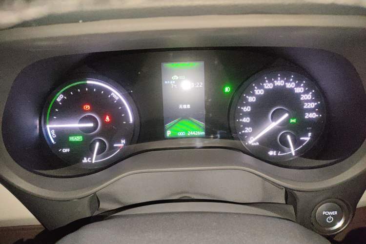 Used Toyota Sienna 2024 2.5L Hybrid Comfort Edition
