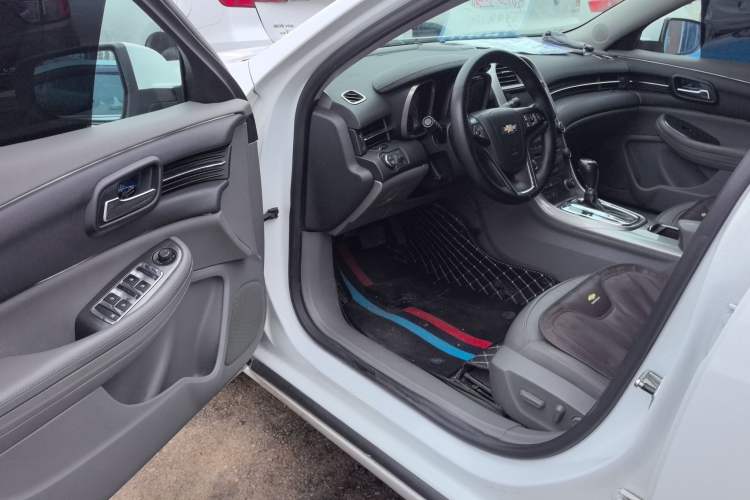 Used Chevrolet Malibu 2014 2.0L Automatic Luxury Edition