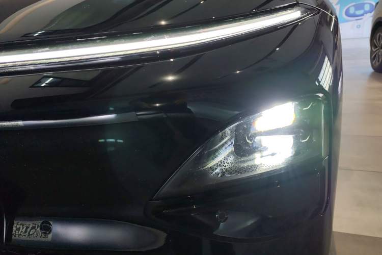 Used XPeng G6 2025 625 Long-Range Max Flagship Edition
