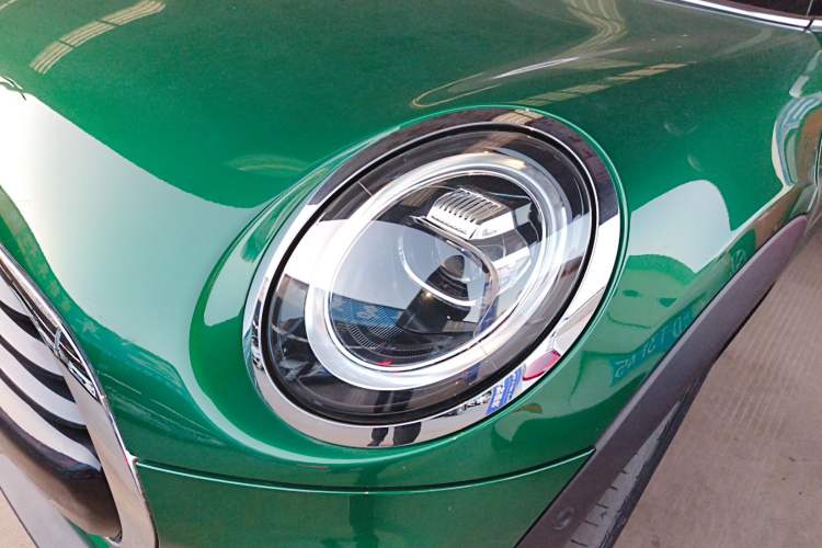 Used  MINI 2021 1.5T COOPER Classic Edition Five-Door Version
