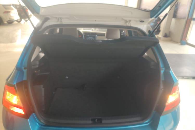 Used Skoda Fabia 2015 1.4L Automatic Chuanxing Edition
