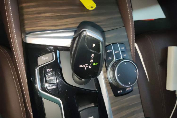 Used BMW 5 Series 2018 530Li xDrive Luxury Package
