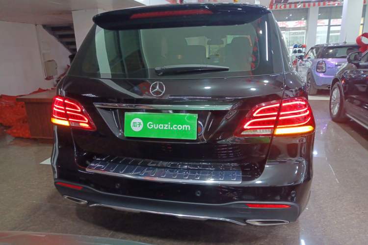 Used Mercedes-Benz GLE 2019 GLE 320 4MATIC Dynamic Edition Prestige Model
