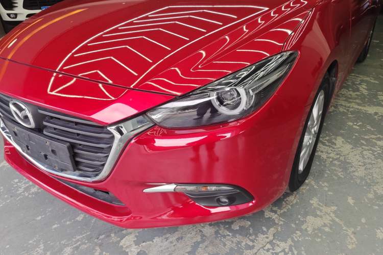 Used Mazda Mazda 3 Axela 2017 Sedan 1.5L Automatic Luxury Model Emission Standard China V
