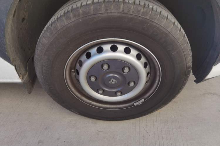 Used  Pioneer V 2024 Multi-Function Edition 2.0T Manual Mid-Roof Low-Profile