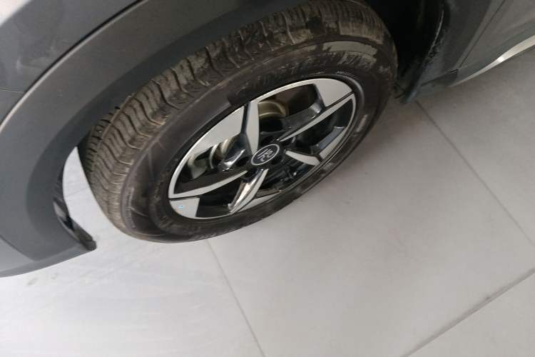 Used BYD Yuan UP 2025 Intelligent Driving Version 401 km Leading Edition