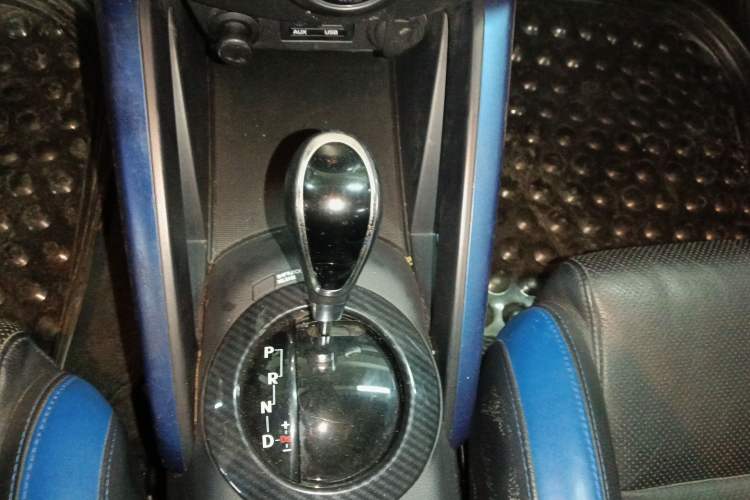 Used Hyundai Veloster 2015 1.6T Automatic Flagship Edition