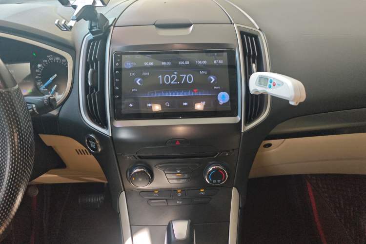 Used Ford Edge 2016 EcoBoost 245 Two-Wheel-Drive Titanium 5-Seater
