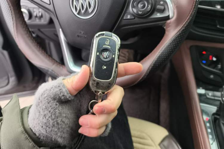 Used Buick Envision 2021 532T Two-Wheel-Drive Elite Version
