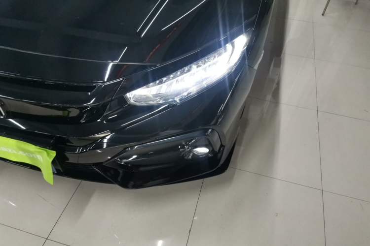 Used Honda Civic 2021 HATCHBACK 220TURBO CVT Trendy Cool Edition