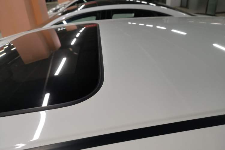 Used Honda Fit 2018 1.5L CVT Comfort Sunroof Version