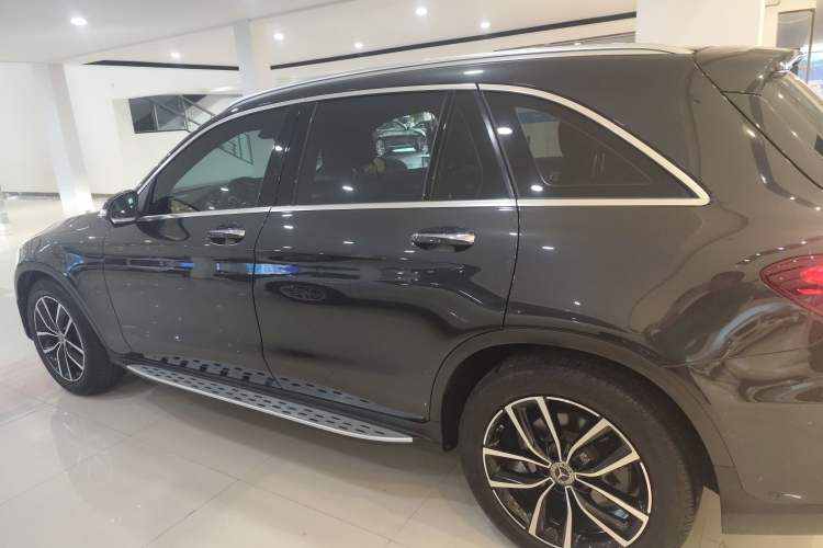 Used Mercedes-Benz GLC 2020 GLC 300 L 4MATIC Dynamic Edition
