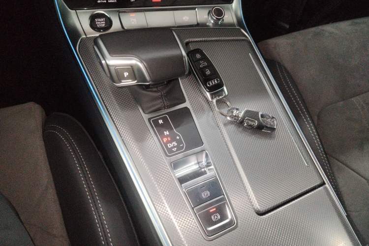 Used Audi A6L 2024 40 TFSI Luxury Dynamic Edition
