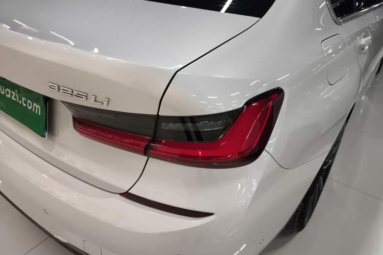 Used BMW 3 Series 2021 Second Facelift 325Li M Sport Package