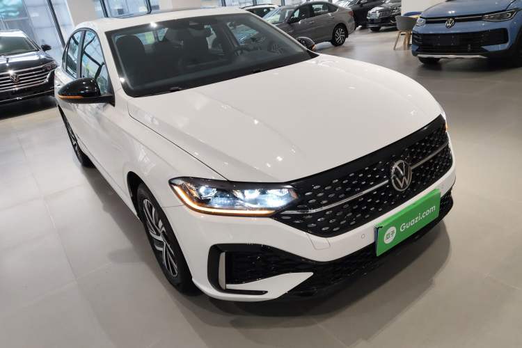 Used Volkswagen Lavida 2024 300TSI DSG Starry Sky Leading Edition
