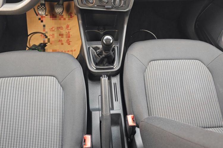 Used Volkswagen Santana 2016 1.4L Manual Fashion Edition
