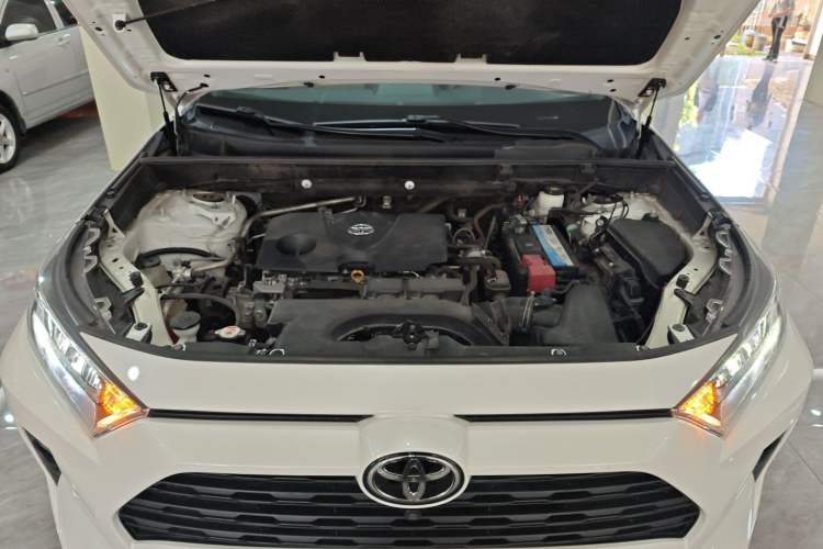 Used Toyota RAV4 2020 2.0L CVT Two-Wheel Drive Fashion Edition
